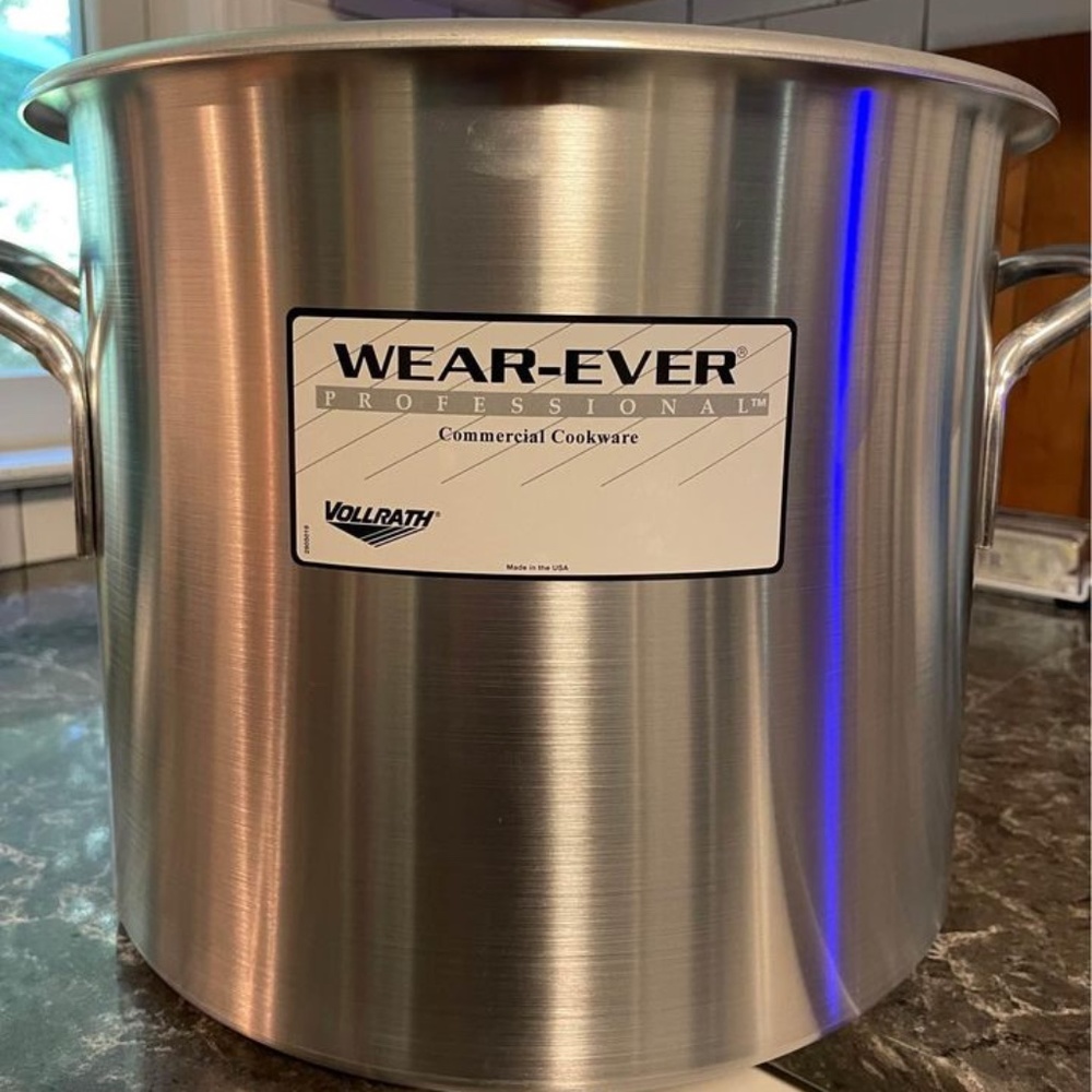 NWT 20qt Vollrath stock pot with lid